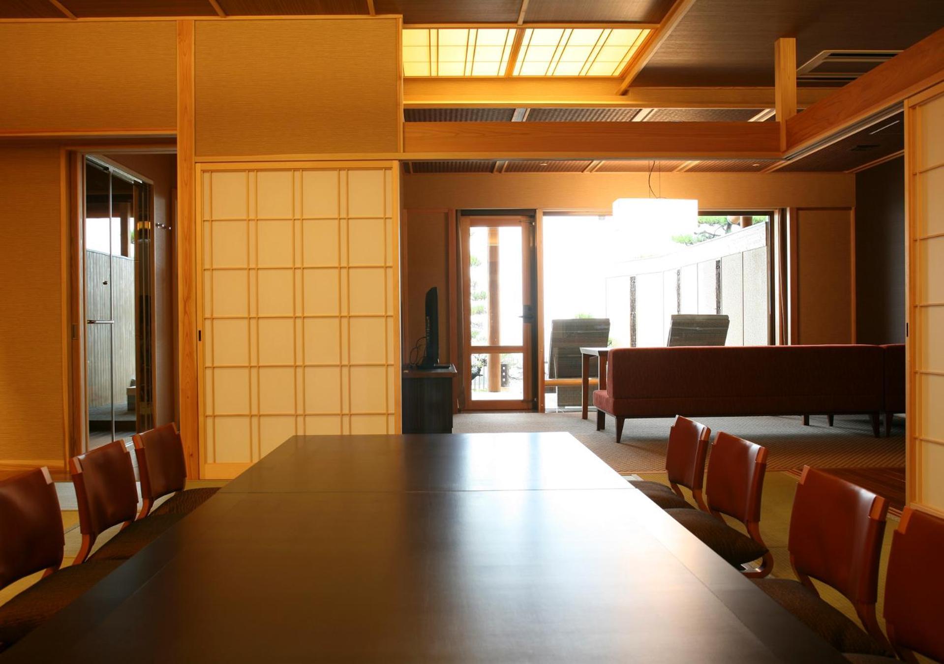 Hotel New Awaji Sumoto Экстерьер фото