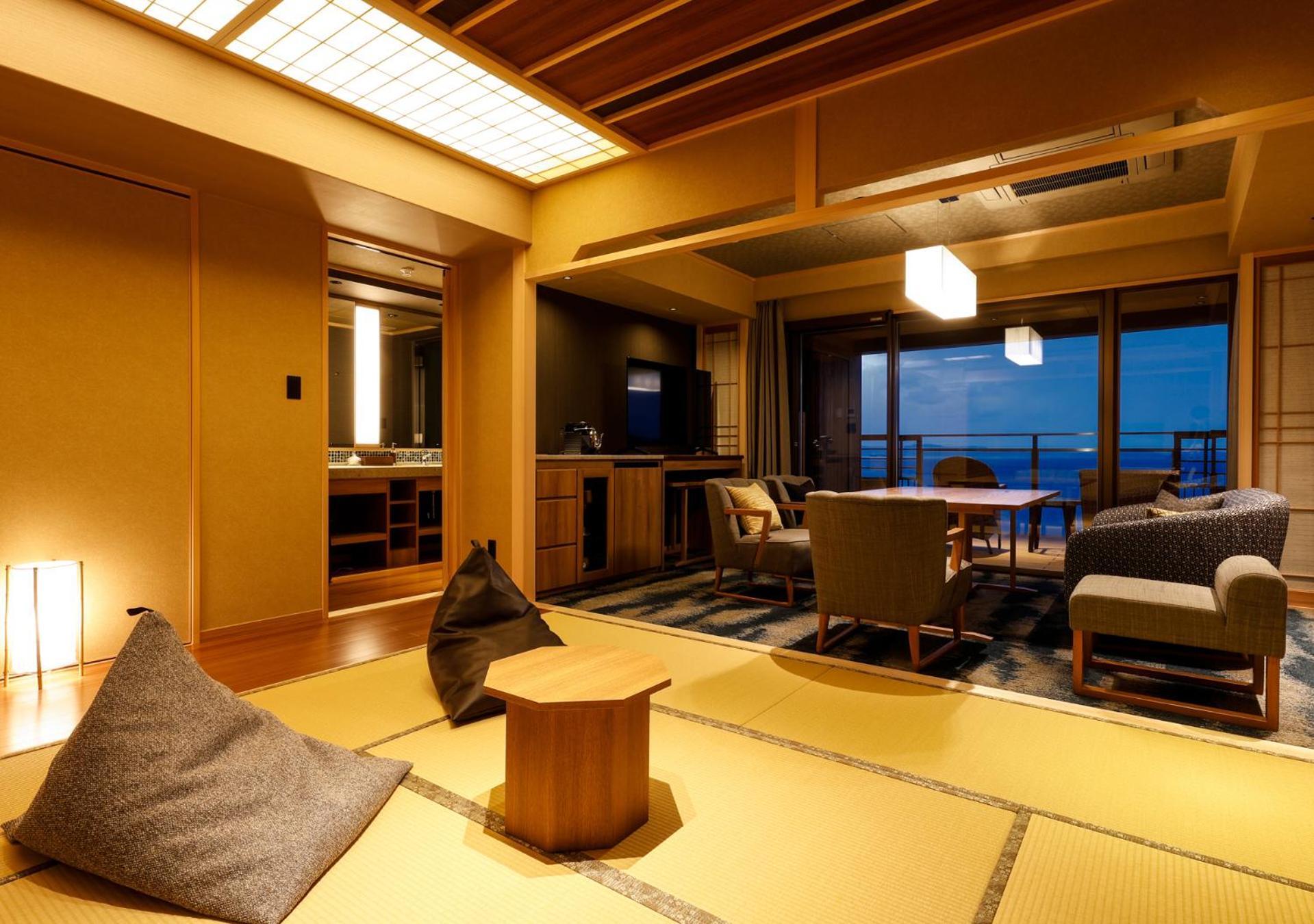 Hotel New Awaji Sumoto Экстерьер фото