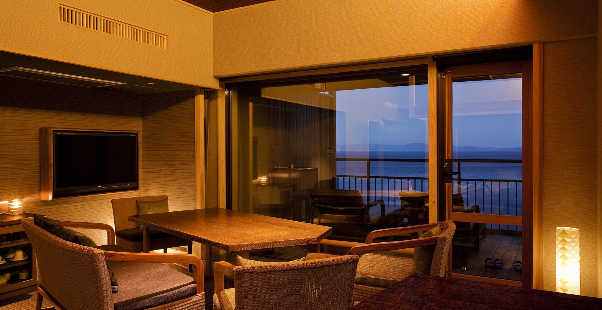 Hotel New Awaji Sumoto Экстерьер фото