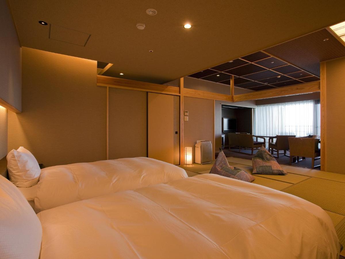 Hotel New Awaji Sumoto Экстерьер фото