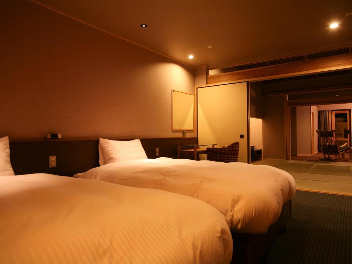 Hotel New Awaji Sumoto Экстерьер фото